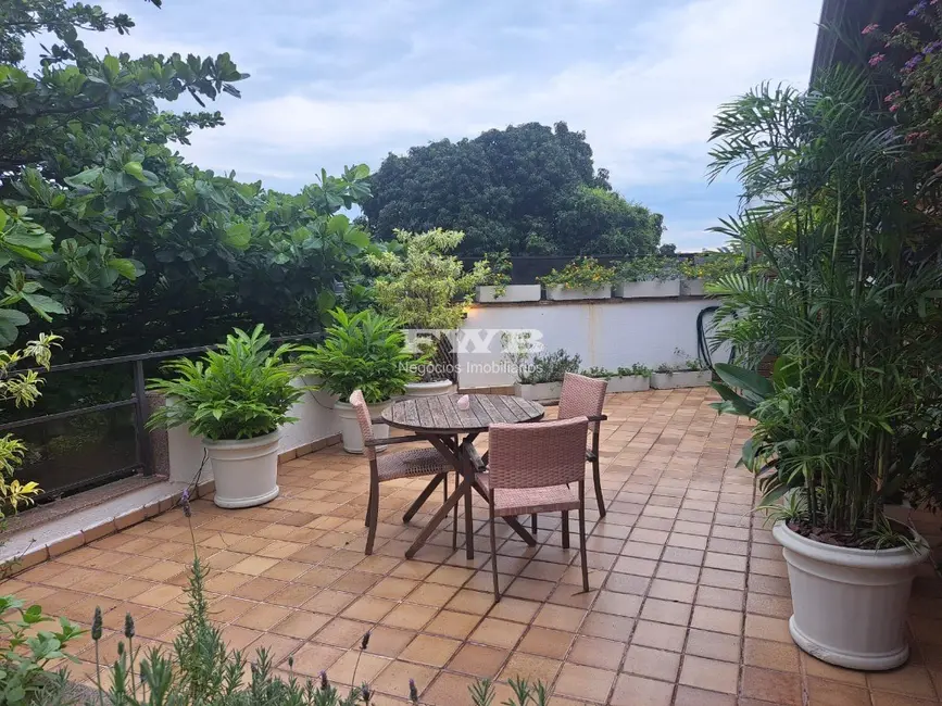 Apartamento com 4 quartos à venda, 420m2 em Barra da Tijuca, Rio De Janeiro - RJ - imagem 7 Foto 7 de Apartamento com 4 quartos à venda, 420m2 em Barra da Tijuca, Rio De Janeiro - RJ