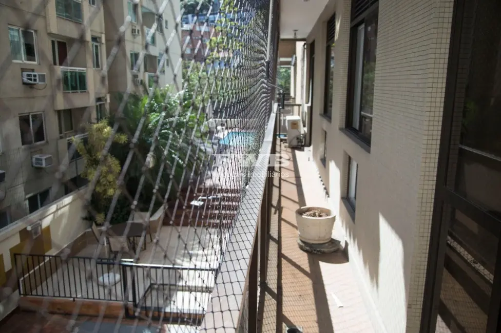 Foto 2 de Apartamento com 3 quartos à venda, 120m2 em Jardim Botânico, Rio De Janeiro - RJ