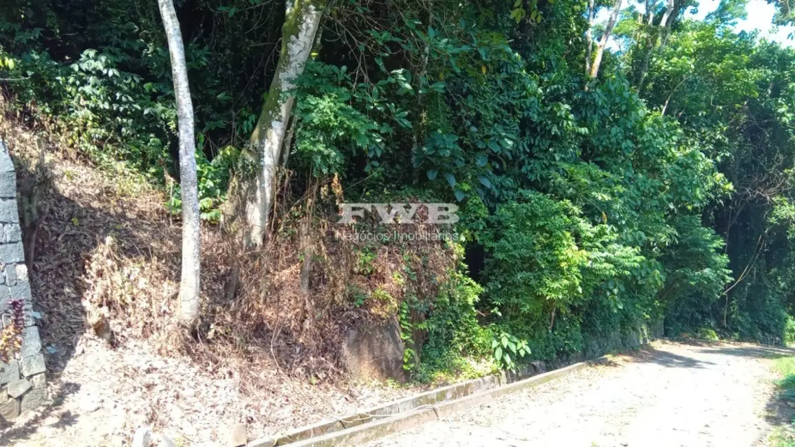 Foto 1 de Terreno / Lote à venda em Ponta Leste, Angra Dos Reis - RJ