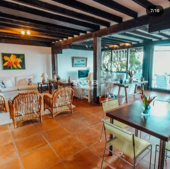 Casa de Condomínio com 4 quartos para alugar, 150m2 em Angra Dos Reis - RJ - imagem 7 Foto 7 de Casa de Condomínio com 4 quartos para alugar, 150m2 em Angra Dos Reis - RJ