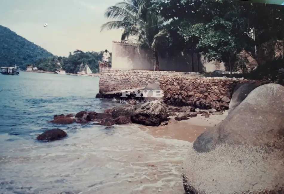 Terreno / Lote à venda, 23991m2 em Praia Grande, Angra Dos Reis - RJ - imagem 1 Foto 1 de Terreno / Lote à venda, 23991m2 em Praia Grande, Angra Dos Reis - RJ
