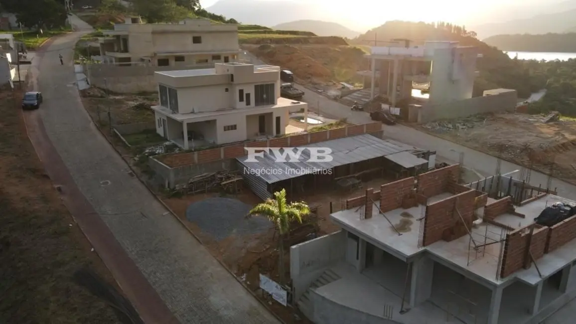 Terreno / Lote à venda, 450m2 em Gambôa do Belém (Cunhambebe), Angra Dos Reis - RJ - imagem 9 Foto 9 de Terreno / Lote à venda, 450m2 em Gambôa do Belém (Cunhambebe), Angra Dos Reis - RJ