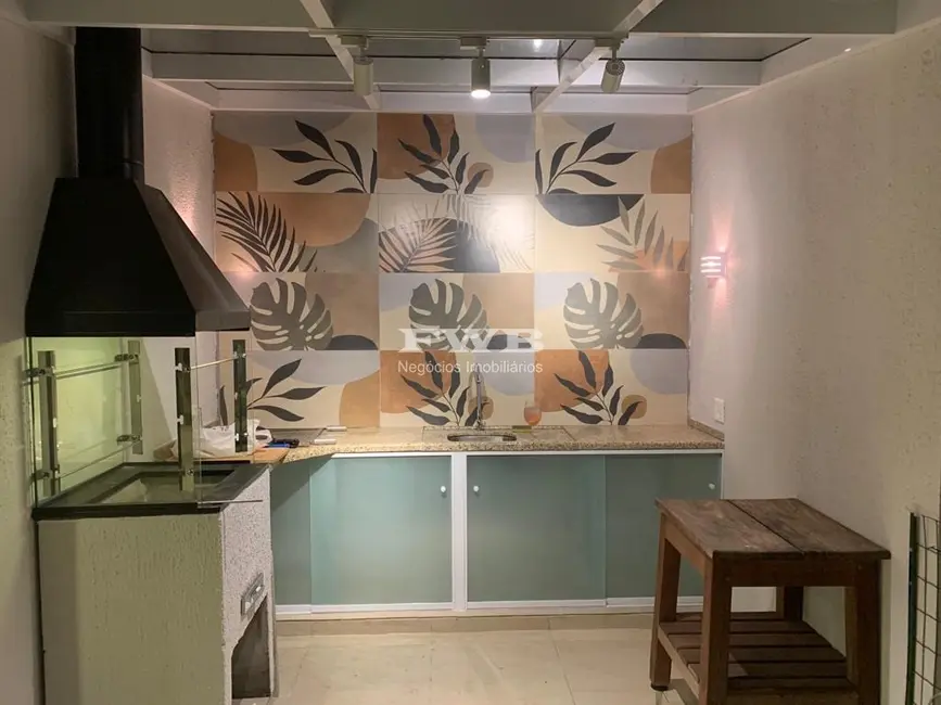 Casa com 4 quartos para alugar, 140m2 em Praia da Ribeira (Cunhambebe), Angra Dos Reis - RJ - imagem 4 Foto 4 de Casa com 4 quartos para alugar, 140m2 em Praia da Ribeira (Cunhambebe), Angra Dos Reis - RJ