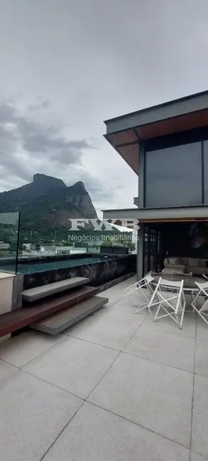 Cobertura com 3 quartos à venda, 394m2 em Barra da Tijuca, Rio De Janeiro - RJ - imagem 4 Foto 4 de Cobertura com 3 quartos à venda, 394m2 em Barra da Tijuca, Rio De Janeiro - RJ