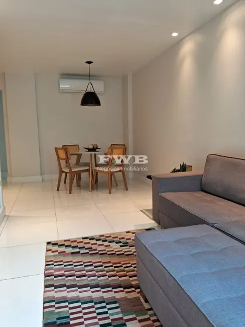 Apartamento com 2 quartos à venda, 80m2 em Lagoa, Rio De Janeiro - RJ - imagem 4 Foto 4 de Apartamento com 2 quartos à venda, 80m2 em Lagoa, Rio De Janeiro - RJ