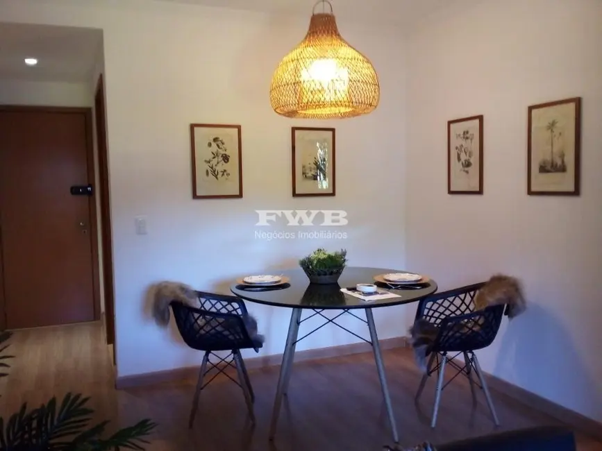 Foto 1 de Apartamento com 3 quartos à venda, 90m2 em Quitandinha, Petropolis - RJ