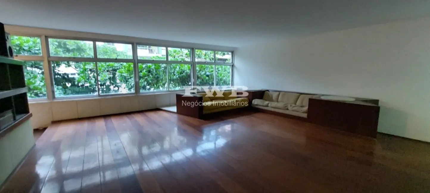 Apartamento com 3 quartos à venda e para alugar, 360m2 em Leblon, Rio De Janeiro - RJ - imagem 8 Foto 8 de Apartamento com 3 quartos à venda e para alugar, 360m2 em Leblon, Rio De Janeiro - RJ