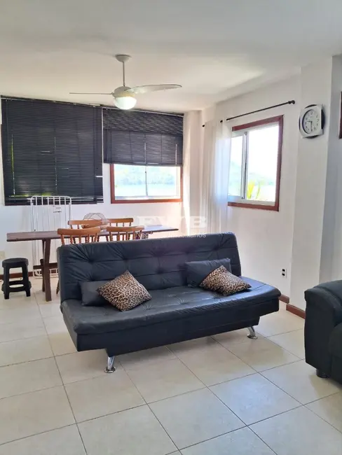 Foto 8 de Casa com 17 quartos à venda, 573m2 em Mombaça, Angra Dos Reis - RJ