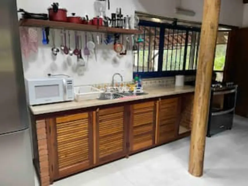 Casa com 3 quartos para alugar, 450m2 em Pedro do Rio, Petropolis - RJ - imagem 8 Foto 8 de Casa com 3 quartos para alugar, 450m2 em Pedro do Rio, Petropolis - RJ