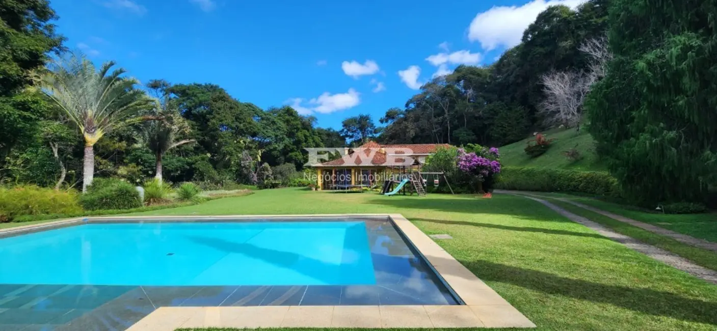 Casa com 7 quartos à venda, 500m2 em Corrêas, Petropolis - RJ - imagem 3 Foto 3 de Casa com 7 quartos à venda, 500m2 em Corrêas, Petropolis - RJ