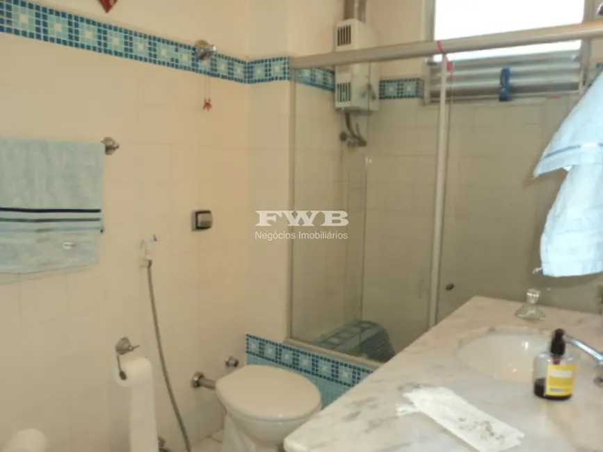 Apartamento com 3 quartos à venda, 160m2 em Humaitá, Rio De Janeiro - RJ - imagem 7 Foto 7 de Apartamento com 3 quartos à venda, 160m2 em Humaitá, Rio De Janeiro - RJ