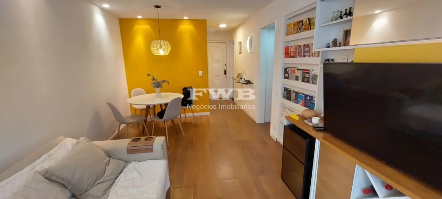 Foto 1 de Apartamento com 2 quartos à venda, 70m2 em Humaitá, Rio De Janeiro - RJ