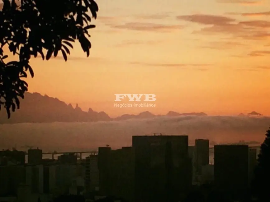 Casa com 4 quartos à venda, 1200m2 em Santa Teresa, Rio De Janeiro - RJ - imagem 4 Foto 4 de Casa com 4 quartos à venda, 1200m2 em Santa Teresa, Rio De Janeiro - RJ