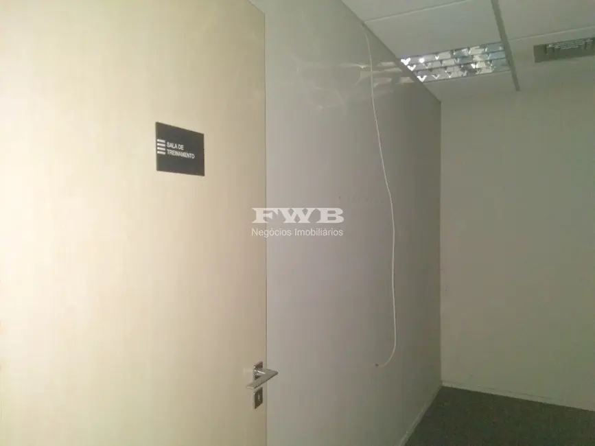 Loja para alugar, 216m2 em Barra da Tijuca, Rio De Janeiro - RJ - imagem 9 Foto 9 de Loja para alugar, 216m2 em Barra da Tijuca, Rio De Janeiro - RJ