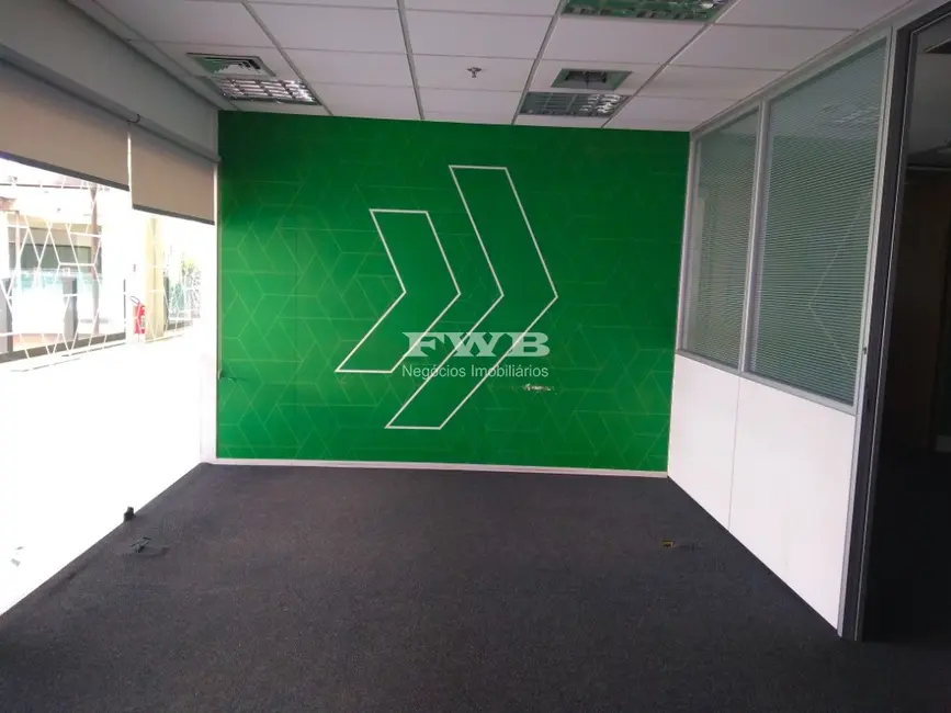 Loja para alugar, 320m2 em Barra da Tijuca, Rio De Janeiro - RJ - imagem 9 Foto 9 de Loja para alugar, 320m2 em Barra da Tijuca, Rio De Janeiro - RJ