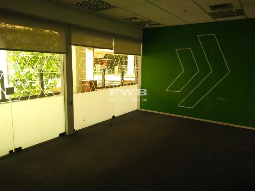 Loja para alugar, 320m2 em Barra da Tijuca, Rio De Janeiro - RJ - imagem 8 Foto 8 de Loja para alugar, 320m2 em Barra da Tijuca, Rio De Janeiro - RJ