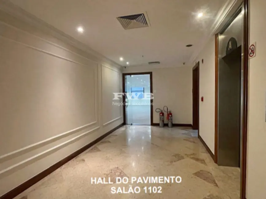 Sala Comercial para alugar, 497m2 em Centro, Rio De Janeiro - RJ - imagem 7 Foto 7 de Sala Comercial para alugar, 497m2 em Centro, Rio De Janeiro - RJ