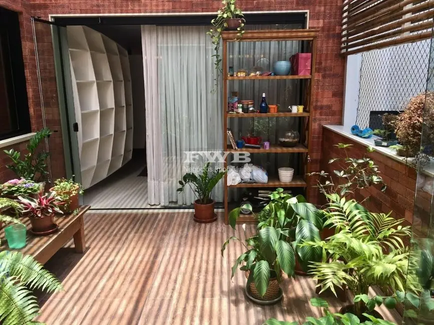 Apartamento com 4 quartos à venda, 400m2 em Barra da Tijuca, Rio De Janeiro - RJ - imagem 9 Foto 9 de Apartamento com 4 quartos à venda, 400m2 em Barra da Tijuca, Rio De Janeiro - RJ