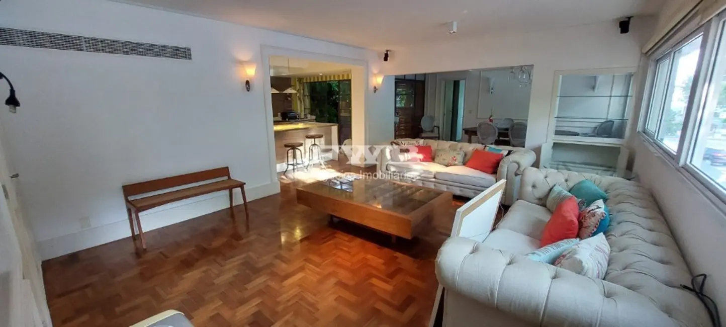 Foto 3 de Apartamento com 3 quartos à venda, 130m2 em Leblon, Rio De Janeiro - RJ