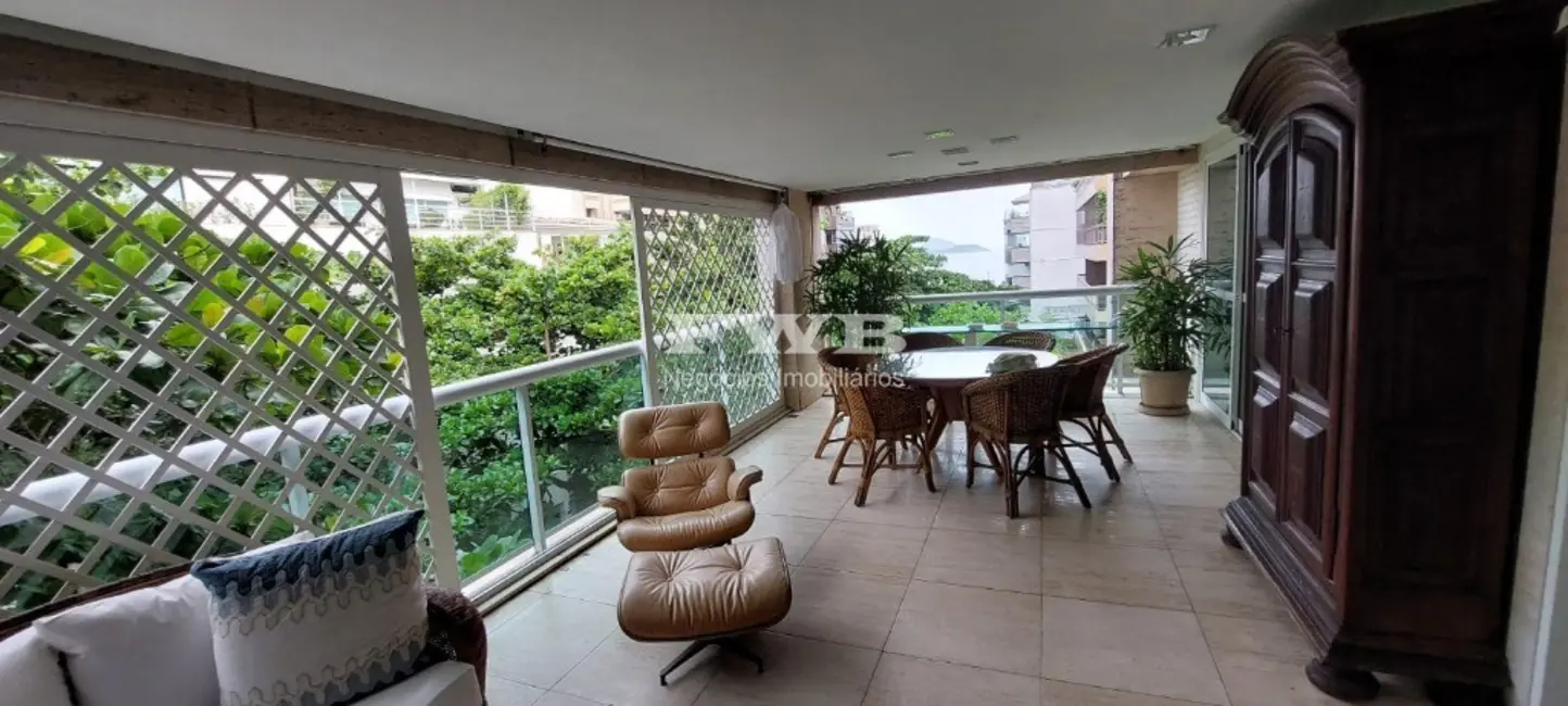 Apartamento com 4 quartos à venda, 550m2 em Leblon, Rio De Janeiro - RJ - imagem 4 Foto 4 de Apartamento com 4 quartos à venda, 550m2 em Leblon, Rio De Janeiro - RJ