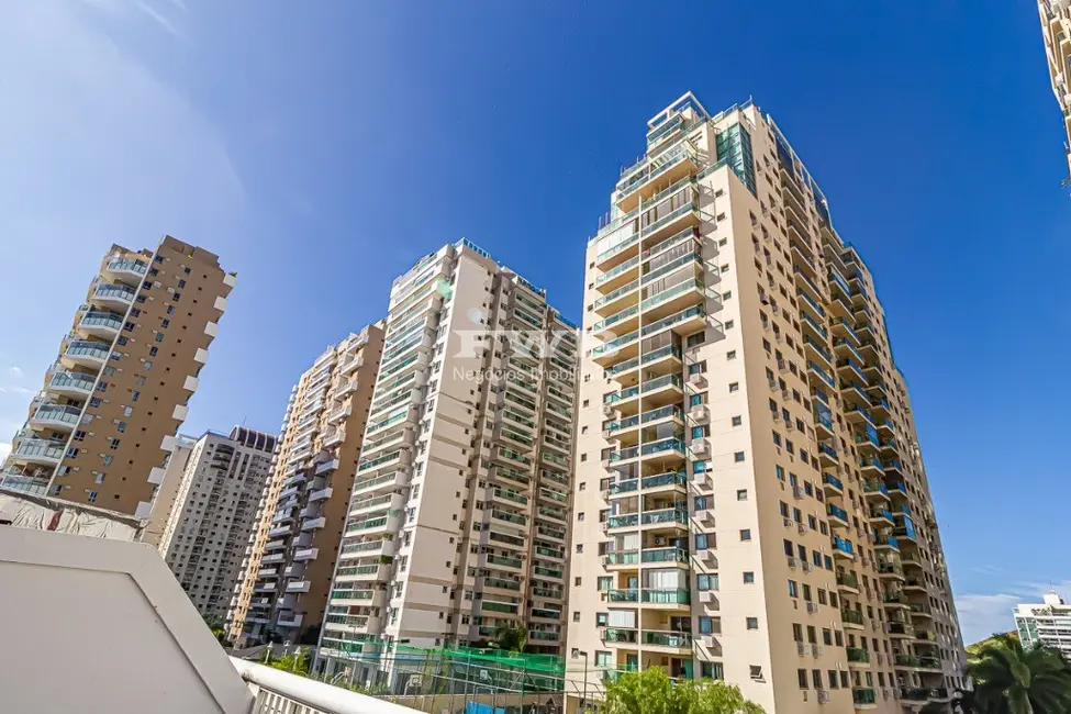 Sala Comercial à venda, 236m2 em Recreio dos Bandeirantes, Rio De Janeiro - RJ - imagem 3 Foto 3 de Sala Comercial à venda, 236m2 em Recreio dos Bandeirantes, Rio De Janeiro - RJ