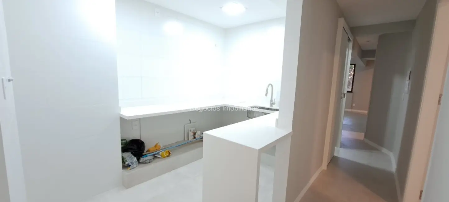 Apartamento com 3 quartos à venda, 83m2 em Leblon, Rio De Janeiro - RJ - imagem 5 Foto 5 de Apartamento com 3 quartos à venda, 83m2 em Leblon, Rio De Janeiro - RJ