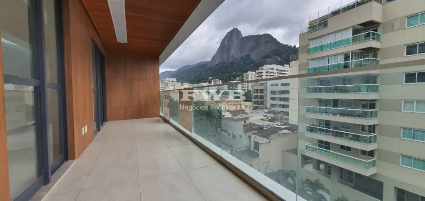 Apartamento com 3 quartos à venda, 105m2 em Botafogo, Rio De Janeiro - RJ - imagem 2 Foto 2 de Apartamento com 3 quartos à venda, 105m2 em Botafogo, Rio De Janeiro - RJ