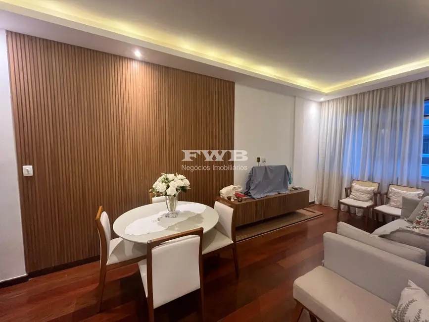 Apartamento com 2 quartos para alugar, 100m2 em Leblon, Rio De Janeiro - RJ - imagem 2 Foto 2 de Apartamento com 2 quartos para alugar, 100m2 em Leblon, Rio De Janeiro - RJ