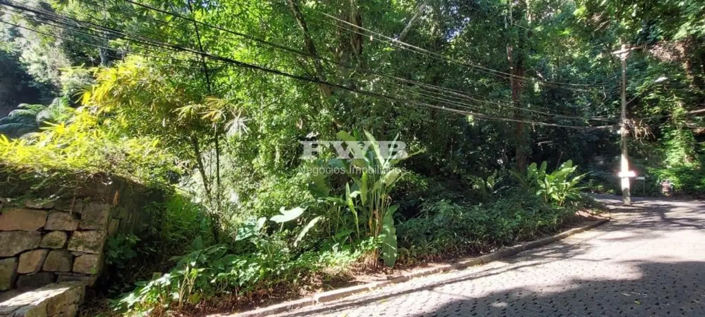Foto 2 de Terreno / Lote à venda em Itanhangá, Rio De Janeiro - RJ