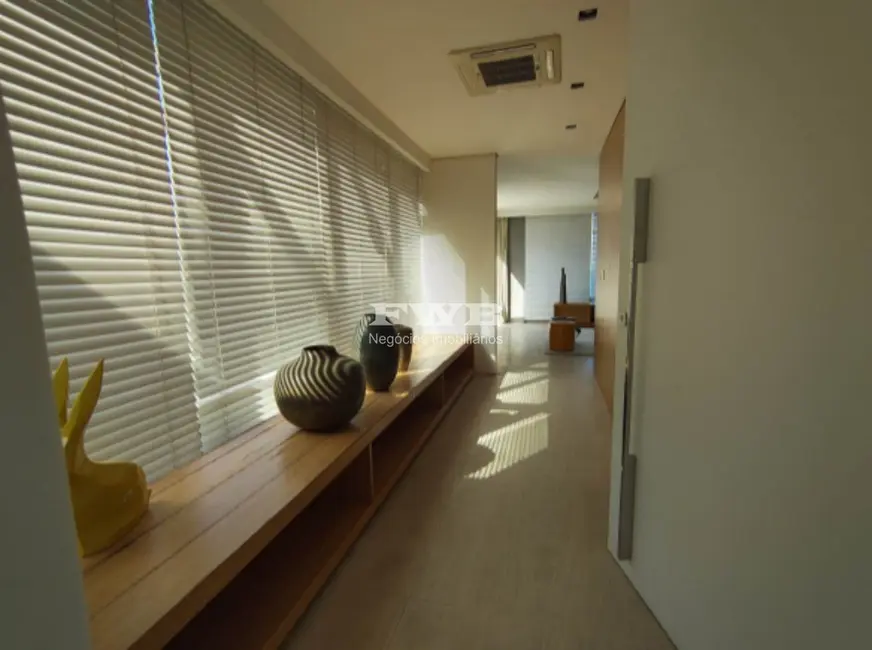 Foto 9 de Apartamento com 3 quartos à venda, 350m2 em Leblon, Rio De Janeiro - RJ