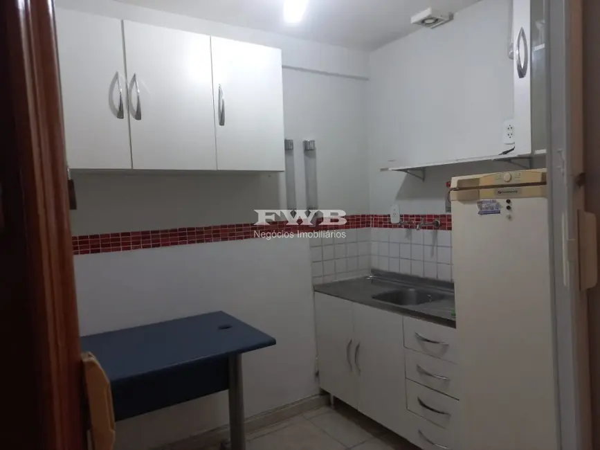 Sala Comercial à venda, 35m2 em Centro, Rio De Janeiro - RJ - imagem 6 Foto 6 de Sala Comercial à venda, 35m2 em Centro, Rio De Janeiro - RJ