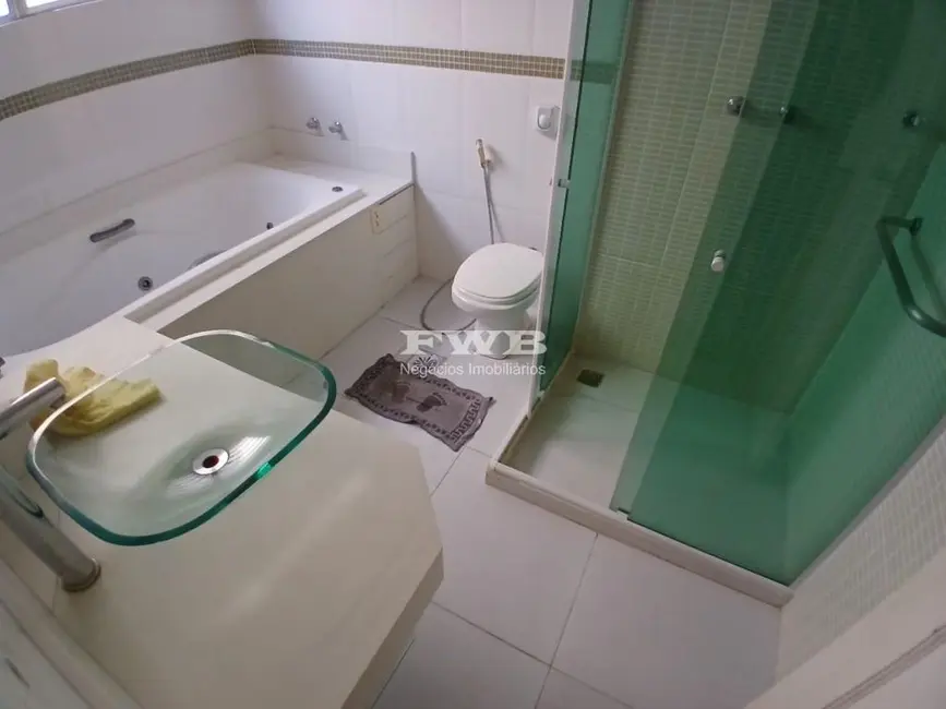 Apartamento com 3 quartos à venda, 191m2 em Vila Paraíso, Tres Rios - RJ - imagem 8 Foto 8 de Apartamento com 3 quartos à venda, 191m2 em Vila Paraíso, Tres Rios - RJ