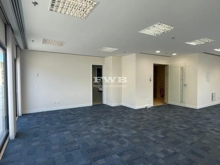 Foto 2 de Sala Comercial para alugar, 150m2 em Botafogo, Rio De Janeiro - RJ