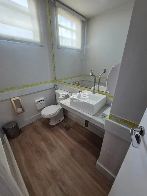 Sala Comercial à venda, 122m2 em Barra da Tijuca, Rio De Janeiro - RJ - imagem 9 Foto 9 de Sala Comercial à venda, 122m2 em Barra da Tijuca, Rio De Janeiro - RJ