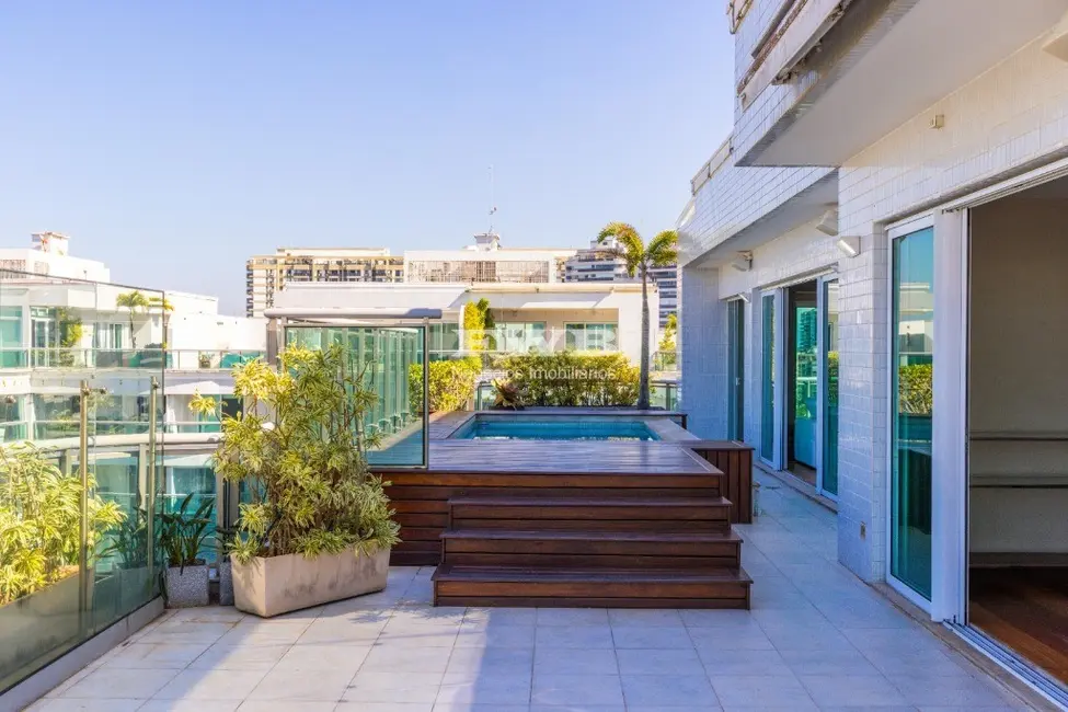 Apartamento com 3 quartos à venda e para alugar, 560m2 em Barra da Tijuca, Rio De Janeiro - RJ - imagem 2 Foto 2 de Apartamento com 3 quartos à venda e para alugar, 560m2 em Barra da Tijuca, Rio De Janeiro - RJ