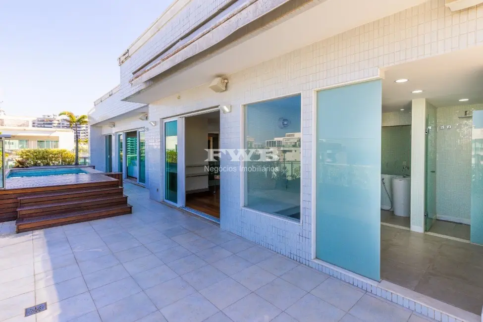 Apartamento com 3 quartos à venda e para alugar, 560m2 em Barra da Tijuca, Rio De Janeiro - RJ - imagem 5 Foto 5 de Apartamento com 3 quartos à venda e para alugar, 560m2 em Barra da Tijuca, Rio De Janeiro - RJ