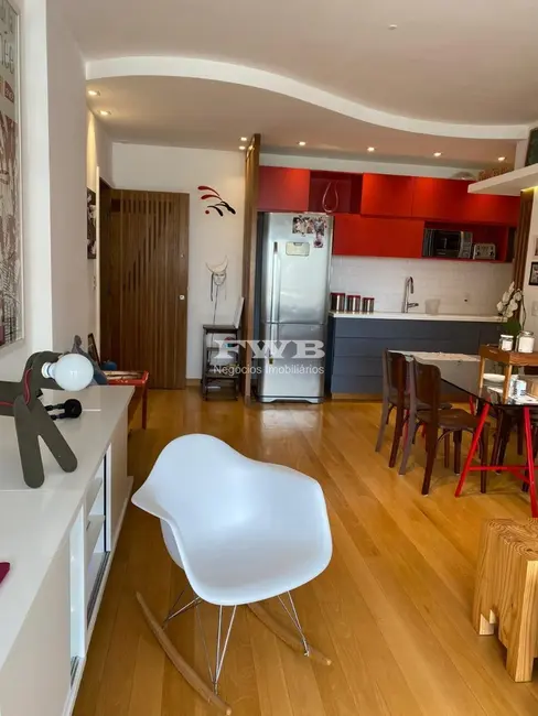 Apartamento com 2 quartos à venda, 70m2 em Barra da Tijuca, Rio De Janeiro - RJ - imagem 1 Foto 1 de Apartamento com 2 quartos à venda, 70m2 em Barra da Tijuca, Rio De Janeiro - RJ