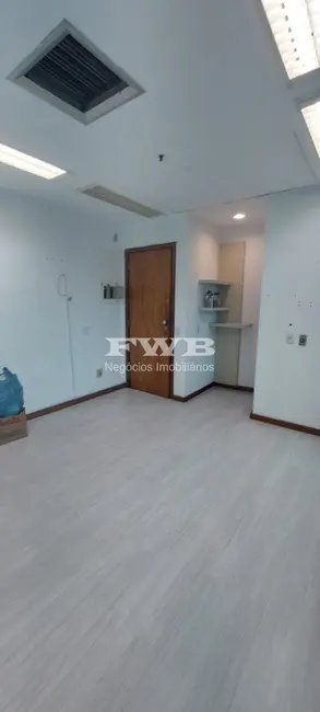 Sala Comercial à venda, 40m2 em Centro, Rio De Janeiro - RJ - imagem 8 Foto 8 de Sala Comercial à venda, 40m2 em Centro, Rio De Janeiro - RJ