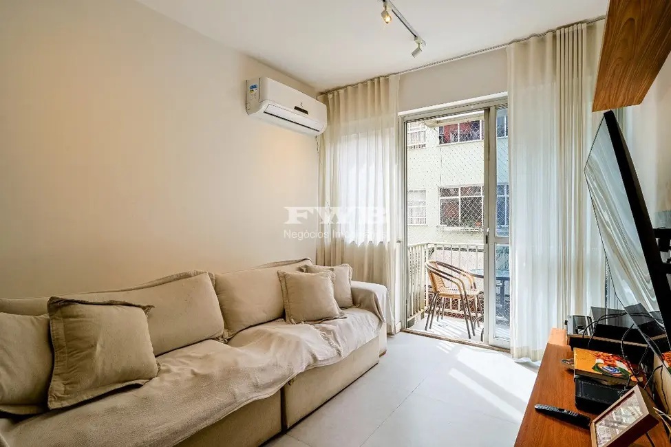 Foto 2 de Apartamento com 3 quartos à venda, 91m2 em Lagoa, Rio De Janeiro - RJ