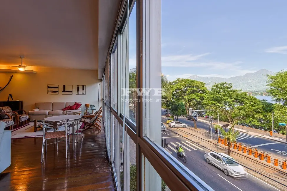 Foto 3 de Apartamento com 4 quartos à venda, 238m2 em Lagoa, Rio De Janeiro - RJ
