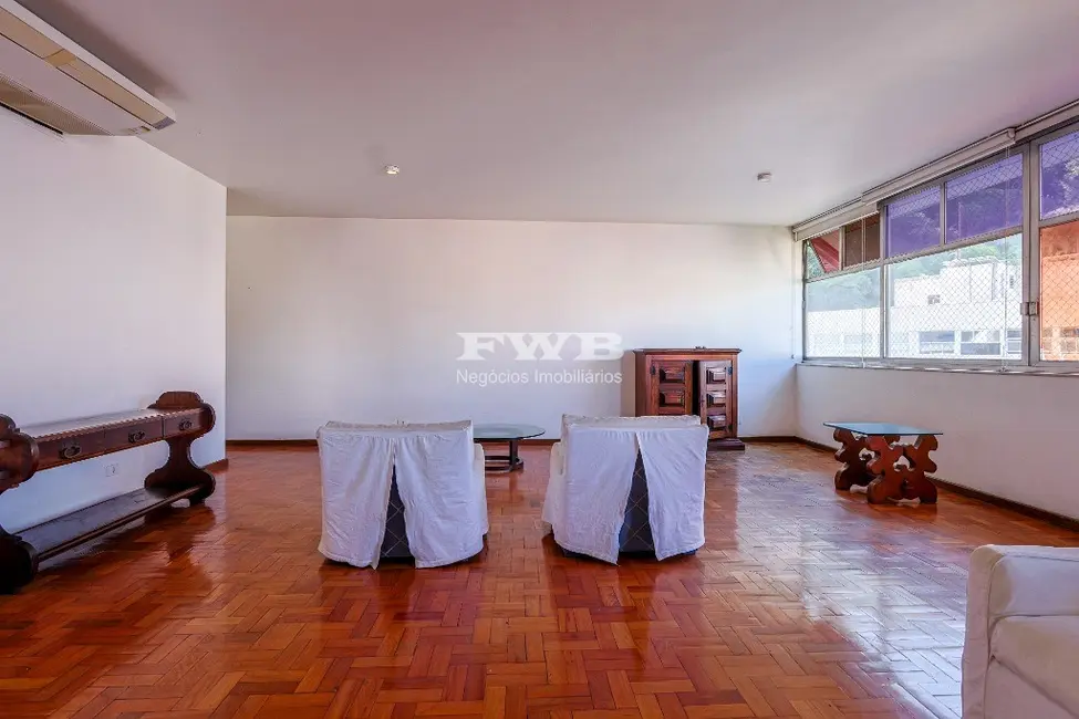 Foto 4 de Apartamento com 4 quartos à venda, 244m2 em Copacabana, Rio De Janeiro - RJ