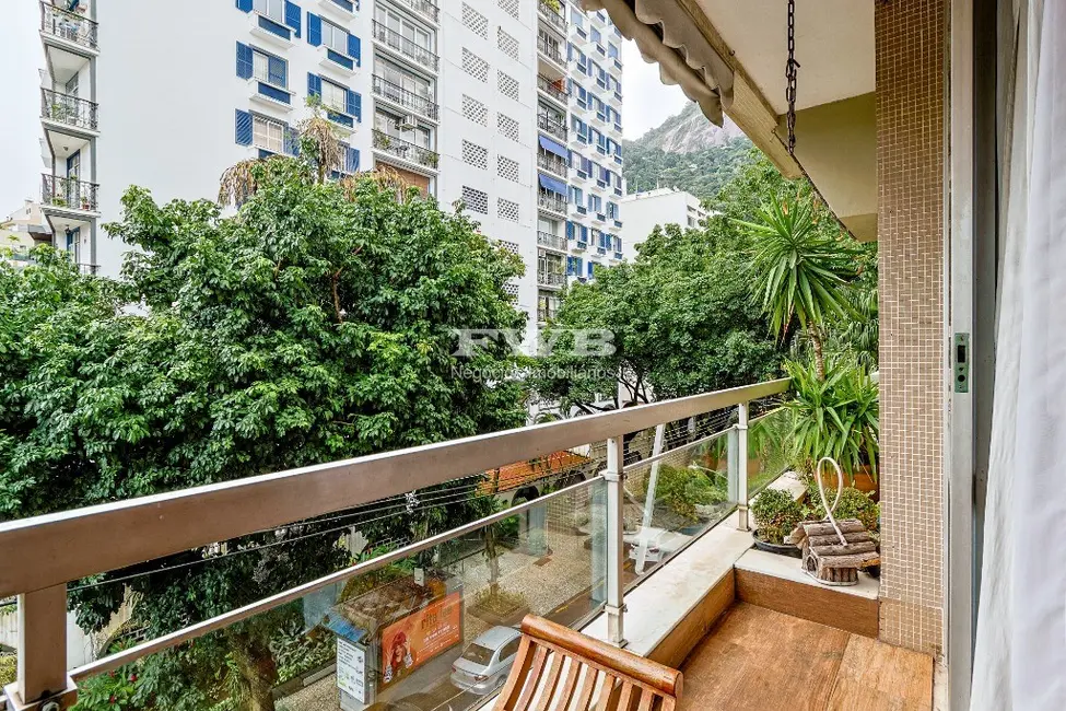 Apartamento com 3 quartos à venda, 150m2 em Lagoa, Rio De Janeiro - RJ - imagem 3 Foto 3 de Apartamento com 3 quartos à venda, 150m2 em Lagoa, Rio De Janeiro - RJ