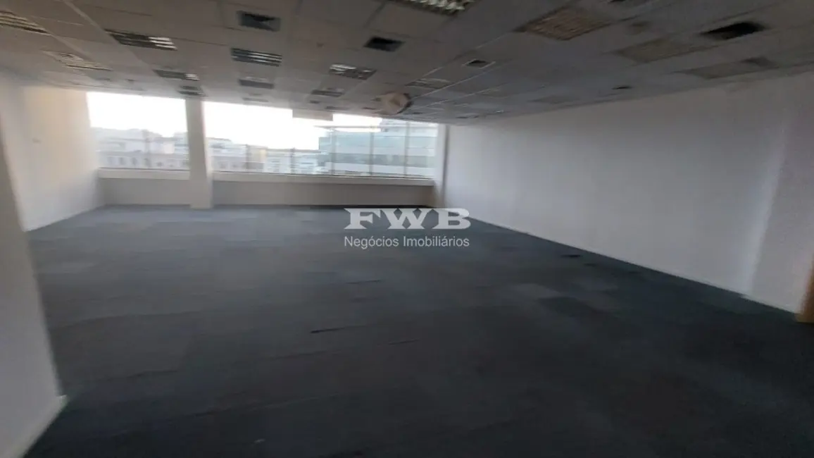 Sala Comercial para alugar, 145m2 em Barra da Tijuca, Rio De Janeiro - RJ - imagem 3 Foto 3 de Sala Comercial para alugar, 145m2 em Barra da Tijuca, Rio De Janeiro - RJ