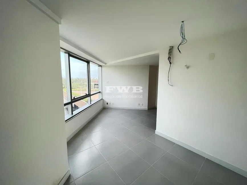 Sala Comercial à venda, 52m2 em Recreio dos Bandeirantes, Rio De Janeiro - RJ - imagem 3 Foto 3 de Sala Comercial à venda, 52m2 em Recreio dos Bandeirantes, Rio De Janeiro - RJ