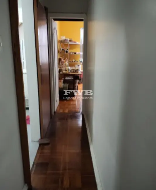 Apartamento com 4 quartos à venda, 202m2 em Copacabana, Rio De Janeiro - RJ - imagem 9 Foto 9 de Apartamento com 4 quartos à venda, 202m2 em Copacabana, Rio De Janeiro - RJ