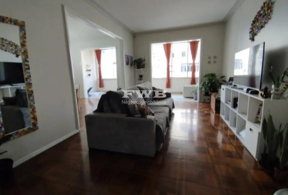 Apartamento com 4 quartos à venda, 202m2 em Copacabana, Rio De Janeiro - RJ - imagem 7 Foto 7 de Apartamento com 4 quartos à venda, 202m2 em Copacabana, Rio De Janeiro - RJ