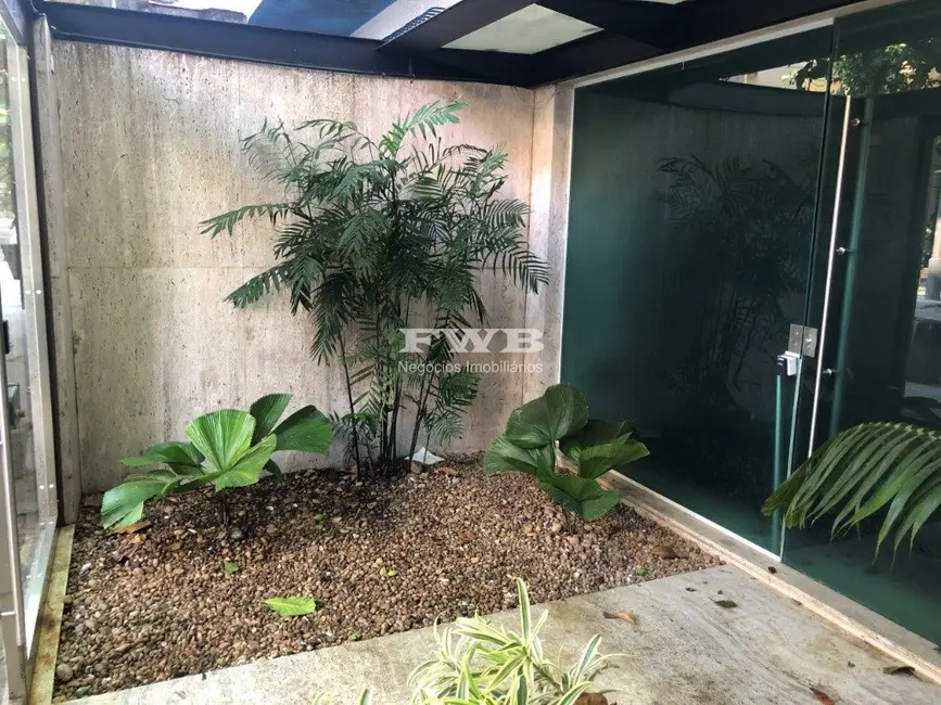 Loja para alugar, 342m2 em Leblon, Rio De Janeiro - RJ - imagem 7 Foto 7 de Loja para alugar, 342m2 em Leblon, Rio De Janeiro - RJ