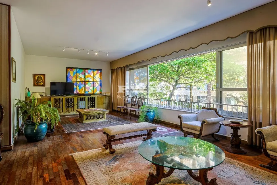 Foto 2 de Apartamento com 4 quartos à venda, 187m2 em Leblon, Rio De Janeiro - RJ