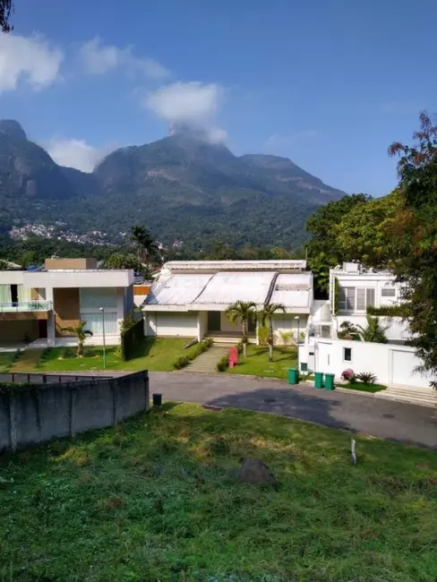 Foto 2 de Terreno / Lote à venda em Itanhangá, Rio De Janeiro - RJ