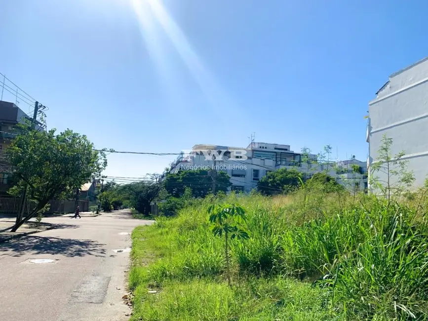 Terreno / Lote à venda, 600m2 em Recreio dos Bandeirantes, Rio De Janeiro - RJ - imagem 2 Foto 2 de Terreno / Lote à venda, 600m2 em Recreio dos Bandeirantes, Rio De Janeiro - RJ